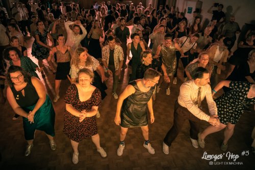 Limoges'Hop #5

Partage libre à des fins non promotionnelles ou commerciales, en créditant l'auteur (@lightexmachina).

© Alexandre - LIGHT EX MACHINA 2023, tous droits réservés.